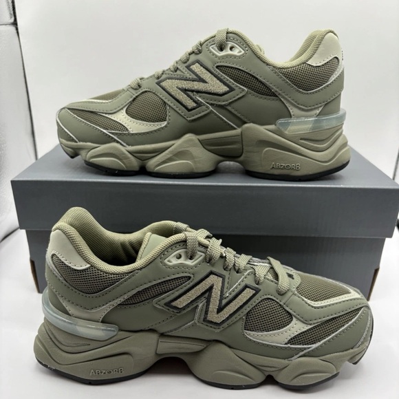 🌳 NEW BALANCE 9060 DARK OLIVINE 🌳 - Picture 3 of 5